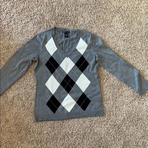 New York and Co. argyle light weight Sweater